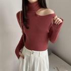 Long-sleeve Turtleneck Cold-shoulder Sweater