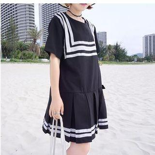 Stripe Pleated Short-sleeve Dress
