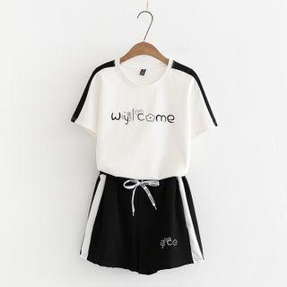 Set: Lettering Short-sleeve T-shirt + Shorts T-shirt - White - One Size / Shorts - Black - One Size