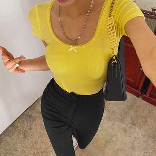 Lace-trim Slim-fit Cropped T-shirt