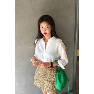 Button-back Shirt