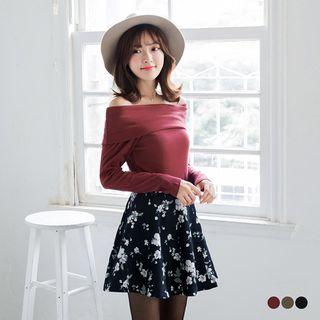Off-the-shoulder Ribbed Top