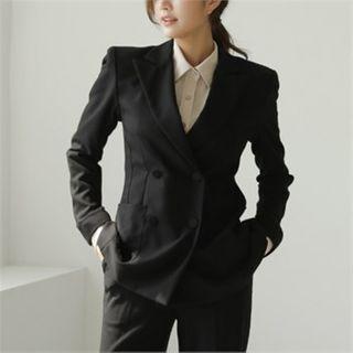 Suit Set: Peaked-lapel Jacket + Boot-cut Pants