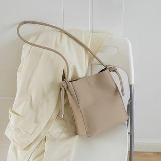Set: Plain Knotted Crossbody Bag + Pouch
