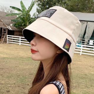 Lettering Label Bucket Hat