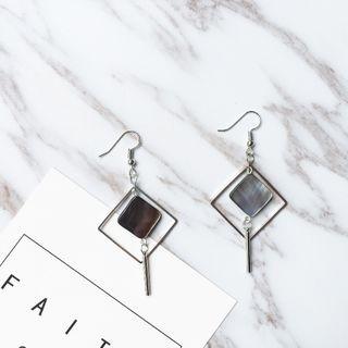 Shell Square Drop Earring