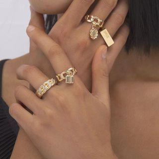 Rhinestone Ring Set Set Of 4 - Gold - One Size