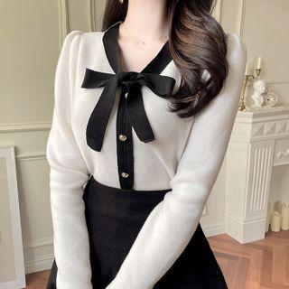 Tie-neck Button-trim Napped Top