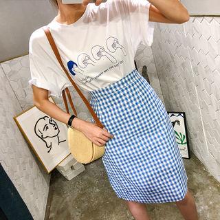 Set: Face Illustration T-shirt + Gingham H-line Skirt