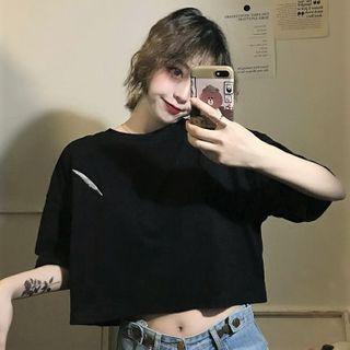 Short-sleeve Feather Embroidered Cropped T-shirt