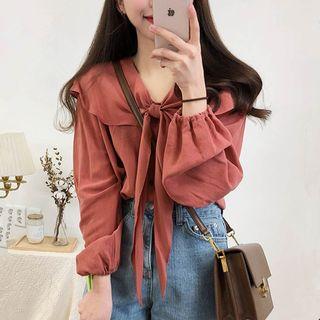 Ruffle Collar Bow Front Blouse