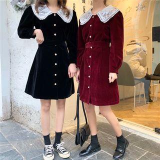 Lace Collar Velvet Buttoned Dress