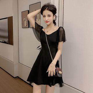 Short-sleeve Mesh Panel Slim Fit Dress