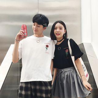Couple Matching Elbow-sleeve Embroidery T-shirt