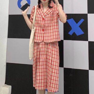 Short-sleeve Plaid Blazer / Plaid Skirt
