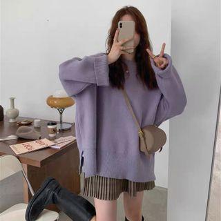 Plain Sweater / Accordion Pleat Mini A-line Skirt