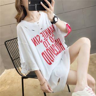 Lettering Printed 3/4 Sleeve T-shirt