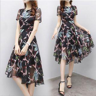 Set: Slipdress + 3/4-sleeve A-line Midi Lace Dress