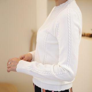 Scalloped Cable-knit Top