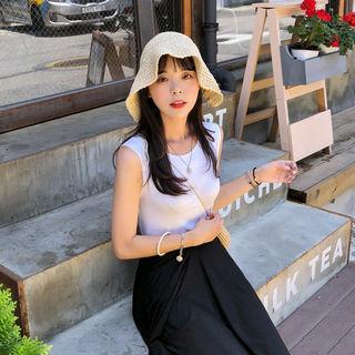 Round-neck Sleeveless Silky Top