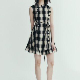 Sleeveless Plaid Mini Smock Dress