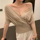 Short-sleeve Wrap T-shirt / Front-slit Wide-leg Pants