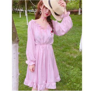 Frill Trim V-neck Long-sleeve Dress