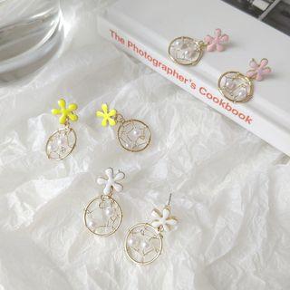 Dreamcatcher Flower Stud Earring