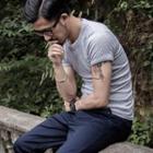 Short-sleeved Basic T-shirt