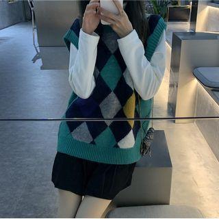 Argyle Knit Vest / Long-sleeve Mock Neck Plain Top