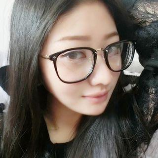 Retro Square Eyeglasses