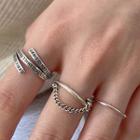 925 Sterling Silver Chained Ring E209 - Silver - One Size