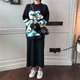 Loose-fit Printed Knit Sweater / Midi Skirt
