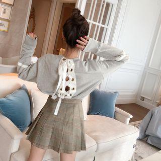 Color-block Lace-up Sweatshirt / Check Pleated Skirt