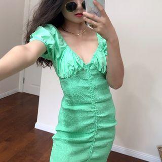 Plain V-neck Frilled Drawcord Puff-sleeve Dress