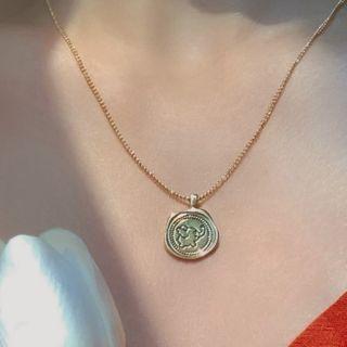 Alloy Disc Pendant Necklace 1 Pc - 0567a - Alloy Disc Pendant Necklace - One Size