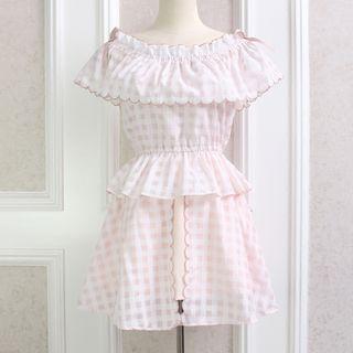 Set : Tiered Open Shoulder Top + Mini Skirt