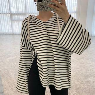 V-neck Striped Slit-side Hoodie Black & White - One Size