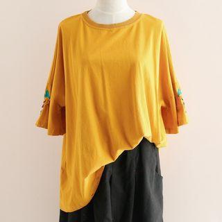 Ripped Embroidered 3/4 Sleeve T-shirt