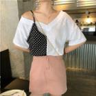 Dot V-neck Loose-fit Short-sleeve T-shirt White - One Size