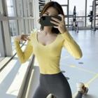 V-neck Sport Long-sleeve T-shirt