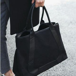 Trapezoid Canvas Tote With Pouch
