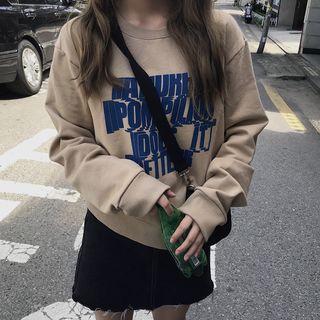 Lettering Asymmetrical Hem Pullover
