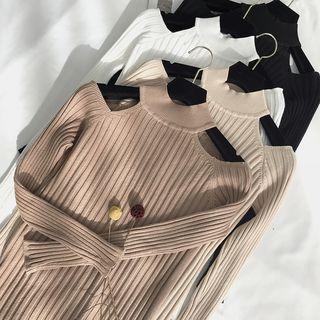 Cut Out Shoulder Mock Neck Long Sleeve Knit Top