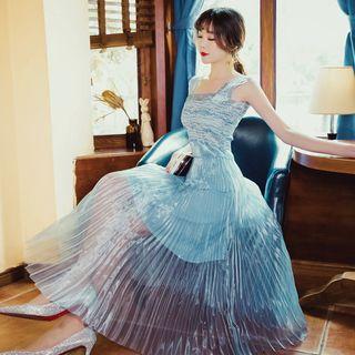 Set: Sleeveless Top + Accordion Pleat Midi Skirt