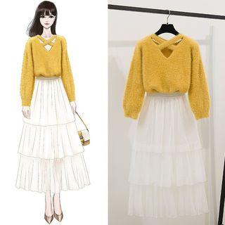 Cutout Sweater / A-line Midi Tiered Skirt / Set