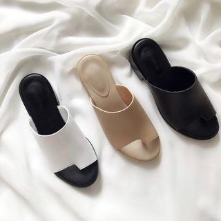 Asymmetric-detail Mules