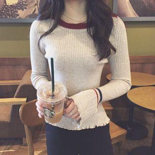 Contrast Trim Bell-sleeve Knit Top