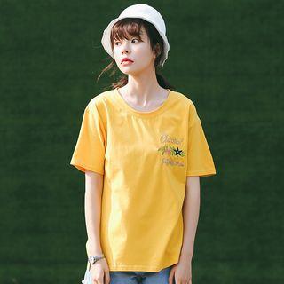 Short-sleeve Embroidered Floral T-shirt White - One Size