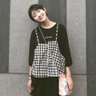 Set: Lettering 3/4-sleeve Long T-shirt + Gingham Camisole Top
